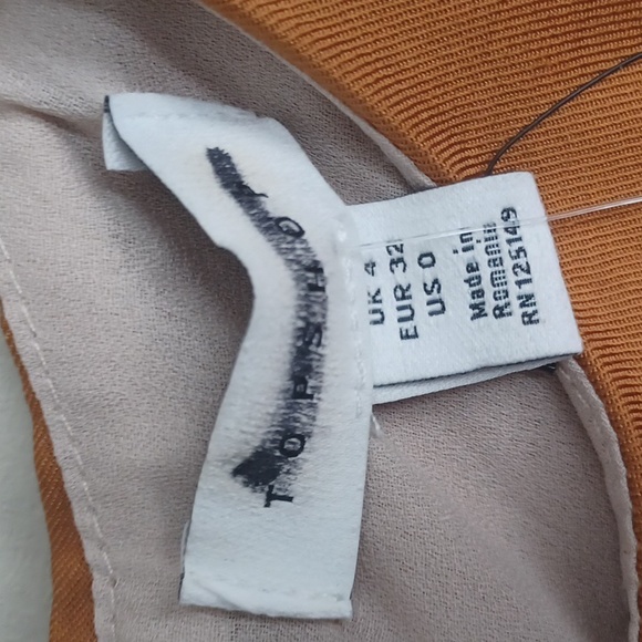 Nordstrom rock topshop satin twist drape sleevelees flare - leg jumpsuit size 0 - Picture 8 of 8